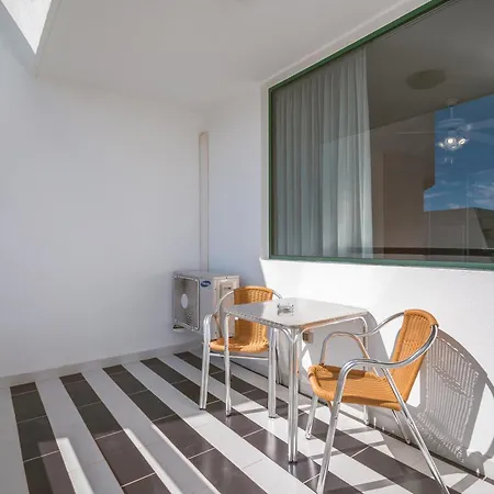 Aparthotel Optimist Tenerife Playa de las Americas (Tenerife)